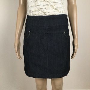👛(ANY 2/$20) CONTRAST Denver Hayes Blue Cotton Denim Stretchy Pull On Jean Skort